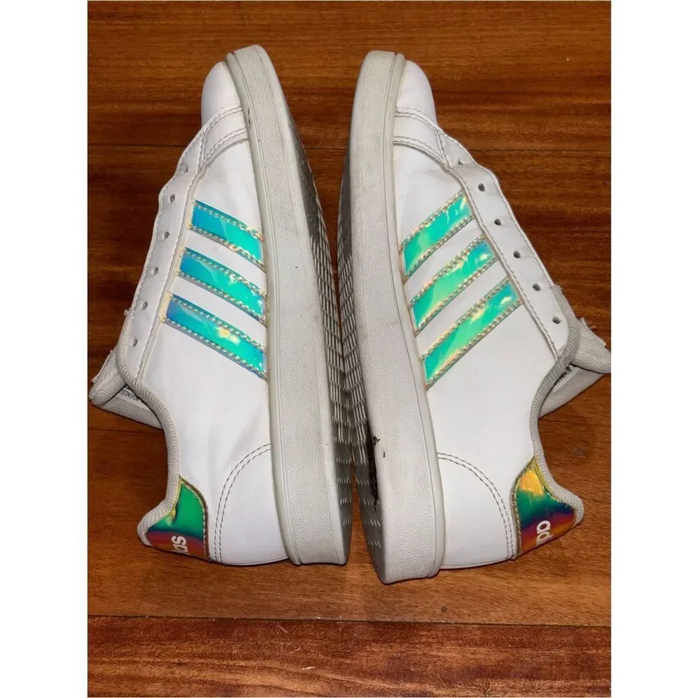 Adidas Kids White Sneakers with Iridescent Stripes size 2